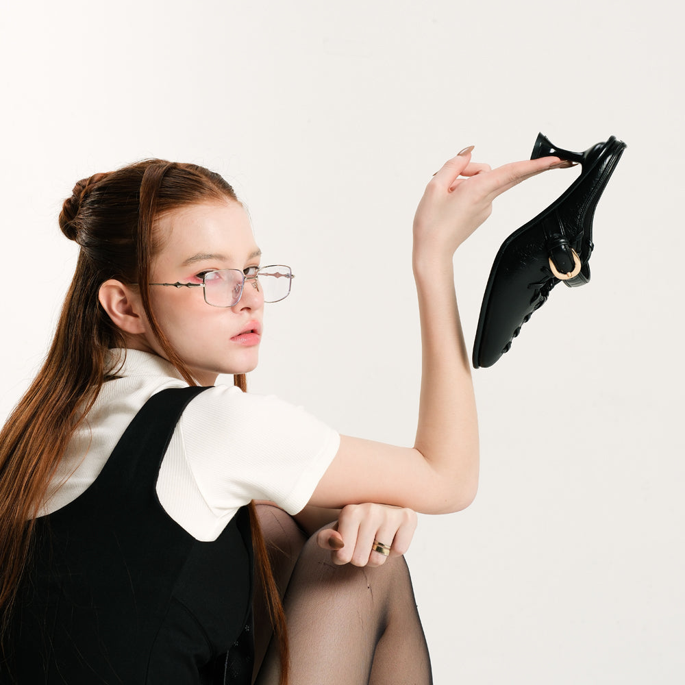 Helen Black Heels Wanita