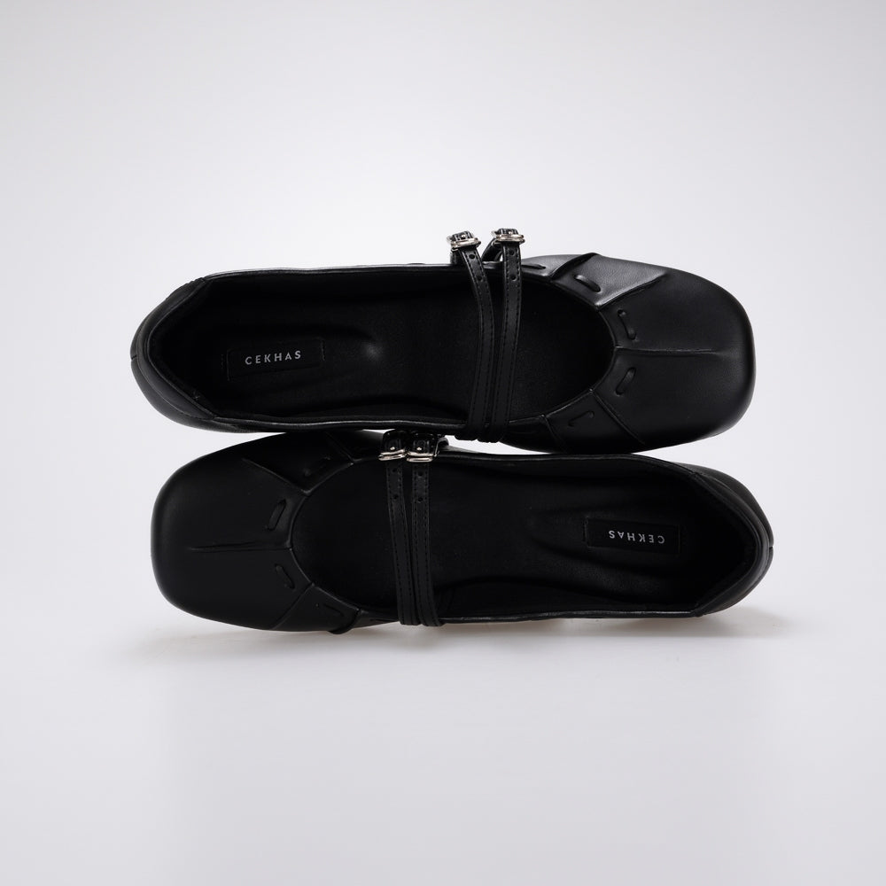 essential - Gwena Black Flat Shoes S/S 2026 KL Collection