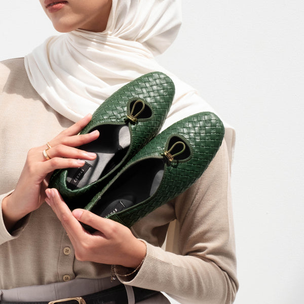 Odelia Emerald Flat Shoes - REVERIE Collection