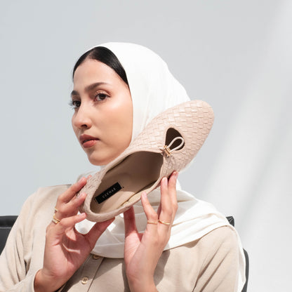 Odelia Cream Flat Shoes - REVERIE Collection