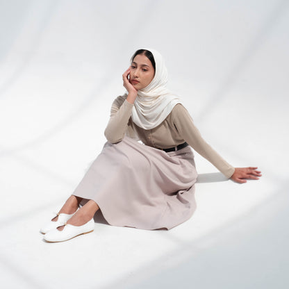 Odelia White Flat Shoes - REVERIE Collection