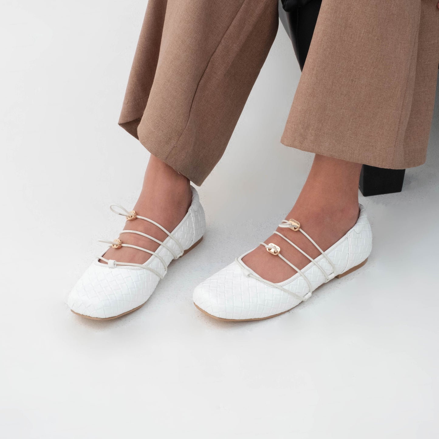 Viola White Flat Shoes - REVERIE Collection