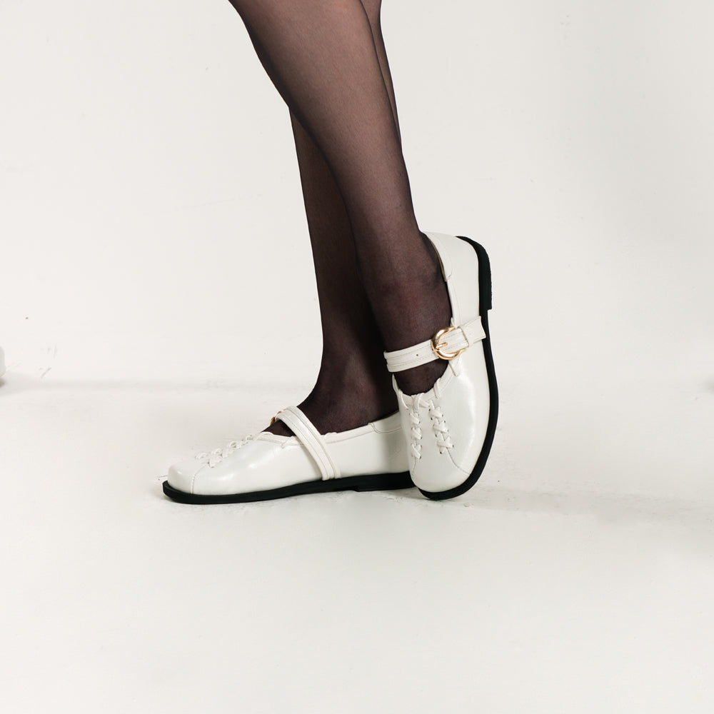 Lenorra White Mules Sandal Wanita