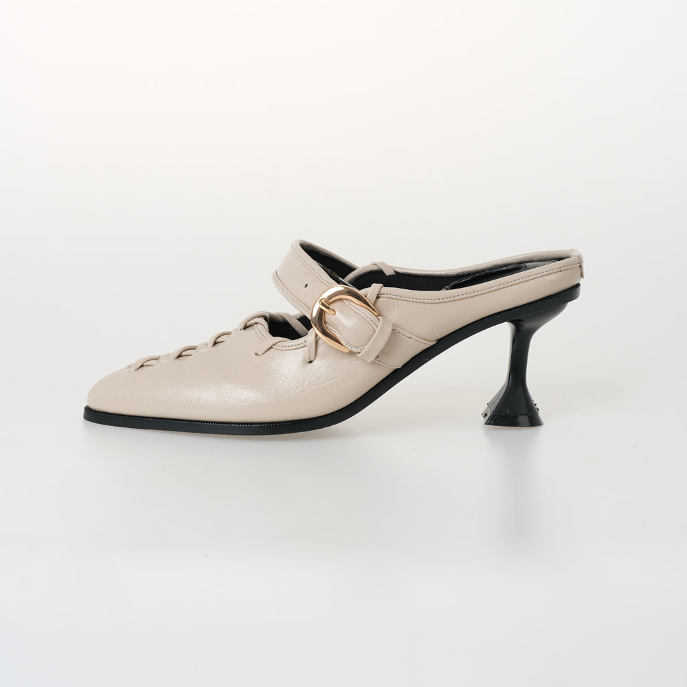 Helen Ivory Heels Wanita