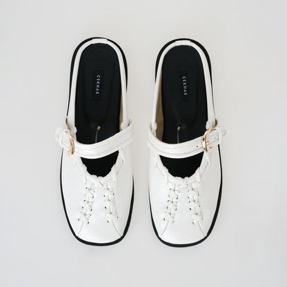 Carla White Mules Sandal Wanita