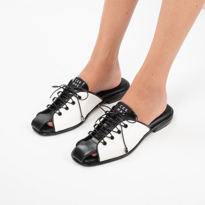 Maddie White Mules - Sommar Bliss Collection