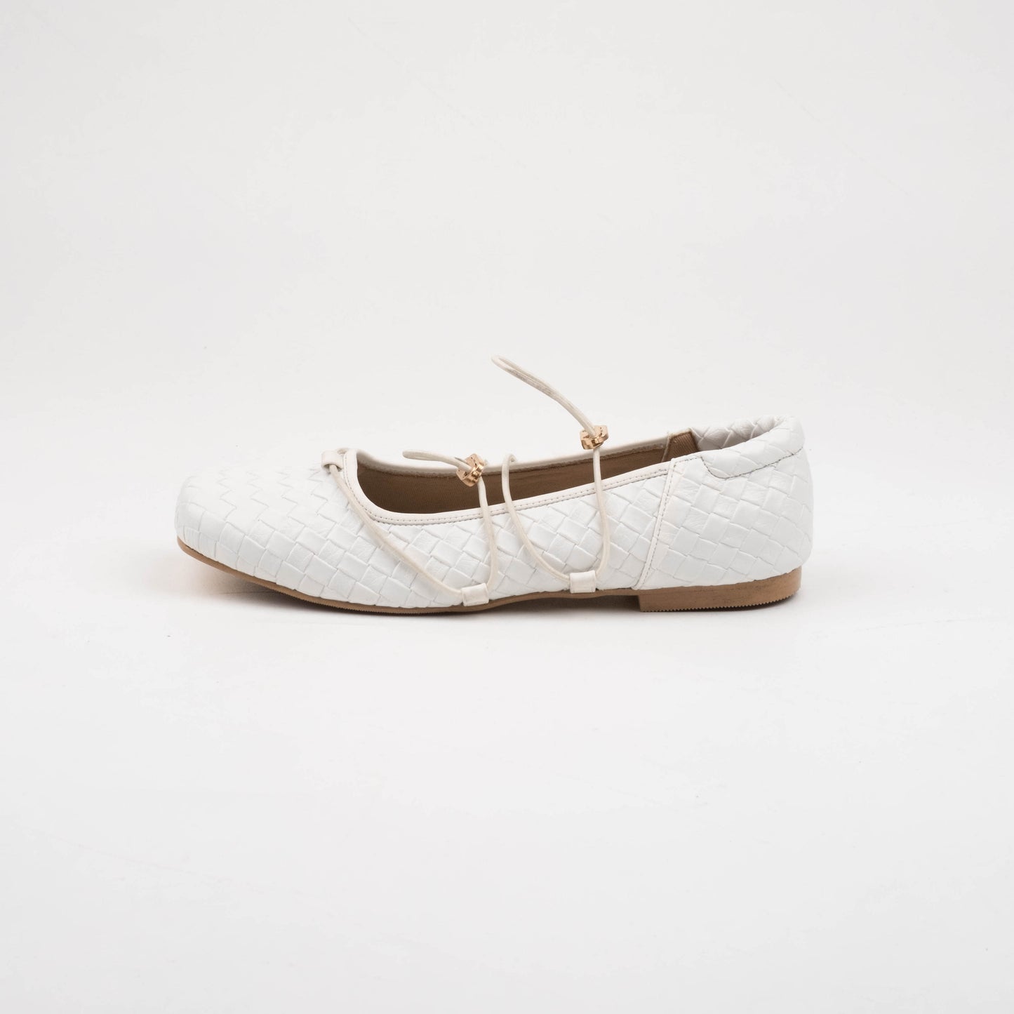 Viola White Flat Shoes - REVERIE Collection