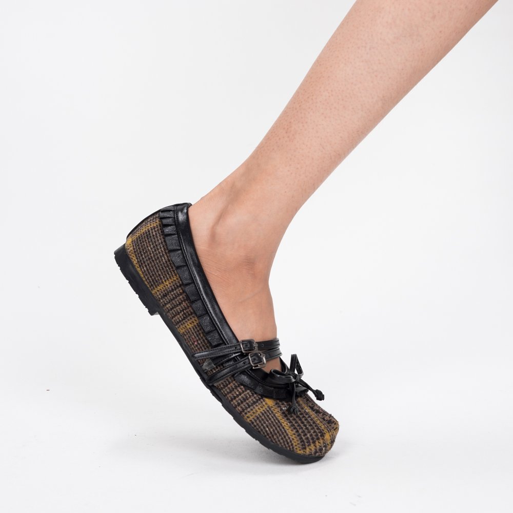 CEKHAS - Enola Plaid Tartan Tabi Flat Shoes PLAID & POISE Collection