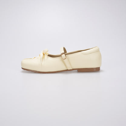 Essential - Lona Butter Yellow Flat Shoes S/S 2026 KL Collection