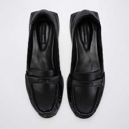 Essential - Luma Black Loafers S/S 2026 KL Collection