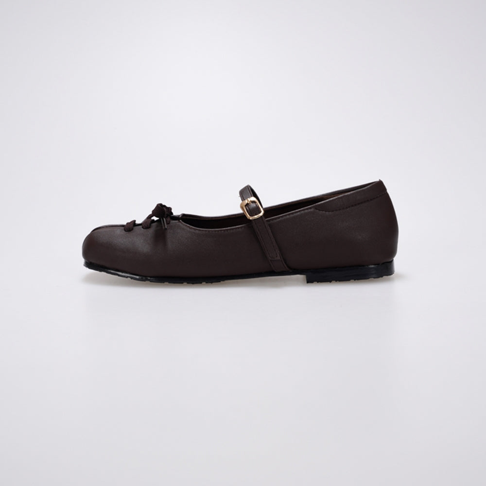 Essential - Lona Brown Flat Shoes S/S 2026 KL Collection