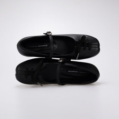 Essential - Lona Black Flat Shoes S/S 2026 KL Collection