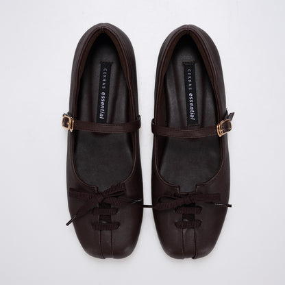 Essential - Lona Brown Flat Shoes S/S 2026 KL Collection