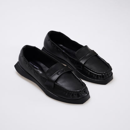 Essential - Luma Black Loafers S/S 2026 KL Collection