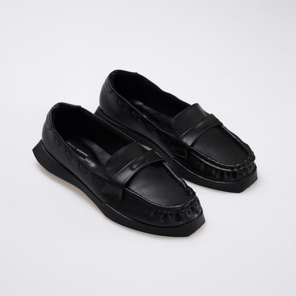 Essential - Luma Black Loafers S/S 2026 KL Collection