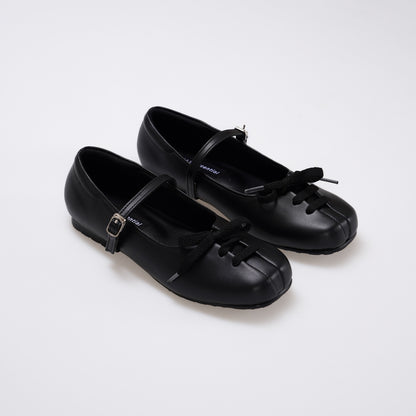 Essential - Lona Black Flat Shoes S/S 2026 KL Collection