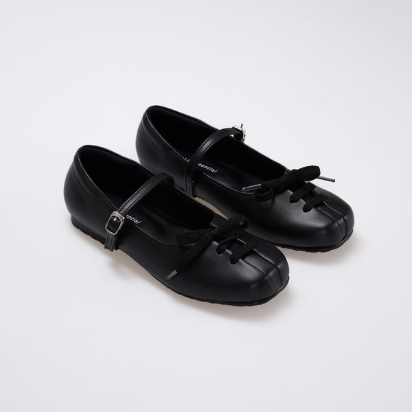 Essential - Lona Black Flat Shoes S/S 2026 KL Collection
