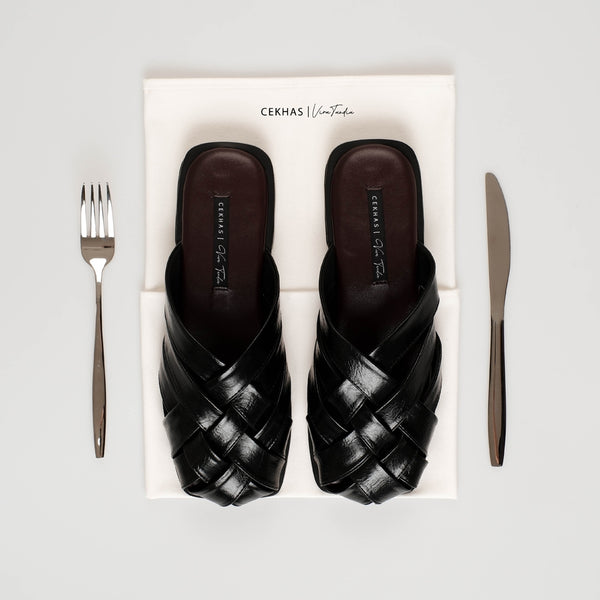 CEKHAS X VIRA TANDIA - Vrow Black Sandal