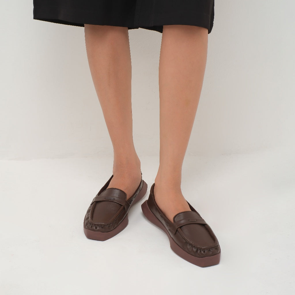 Essential - Luma Brown Loafers S/S 2026 KL Collection