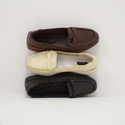 Essential - Luma Black Loafers S/S 2026 KL Collection