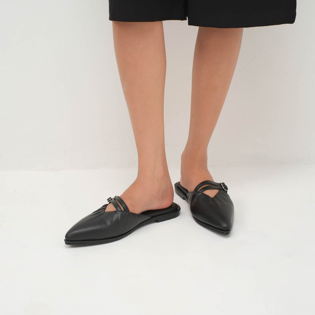 Essential - Serena Black Mules S/S 2026 KL Collection