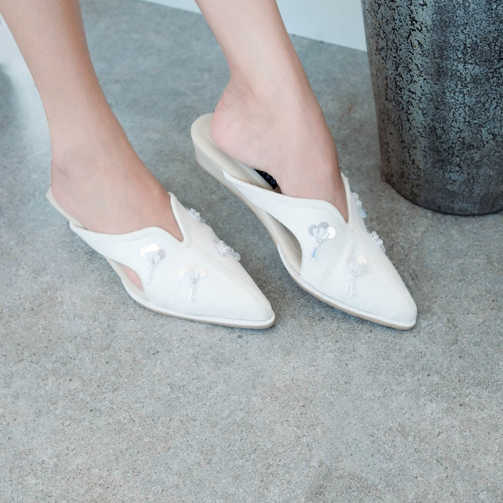 CEKHAS Prive - Aluna Wedges ANGKURA Collection