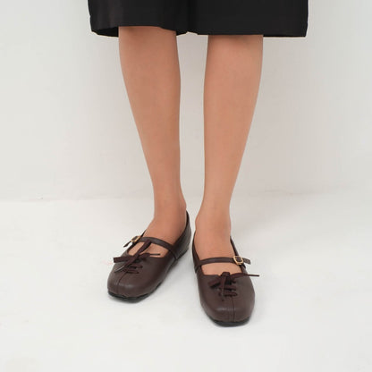 Essential - Lona Brown Flat Shoes S/S 2026 KL Collection